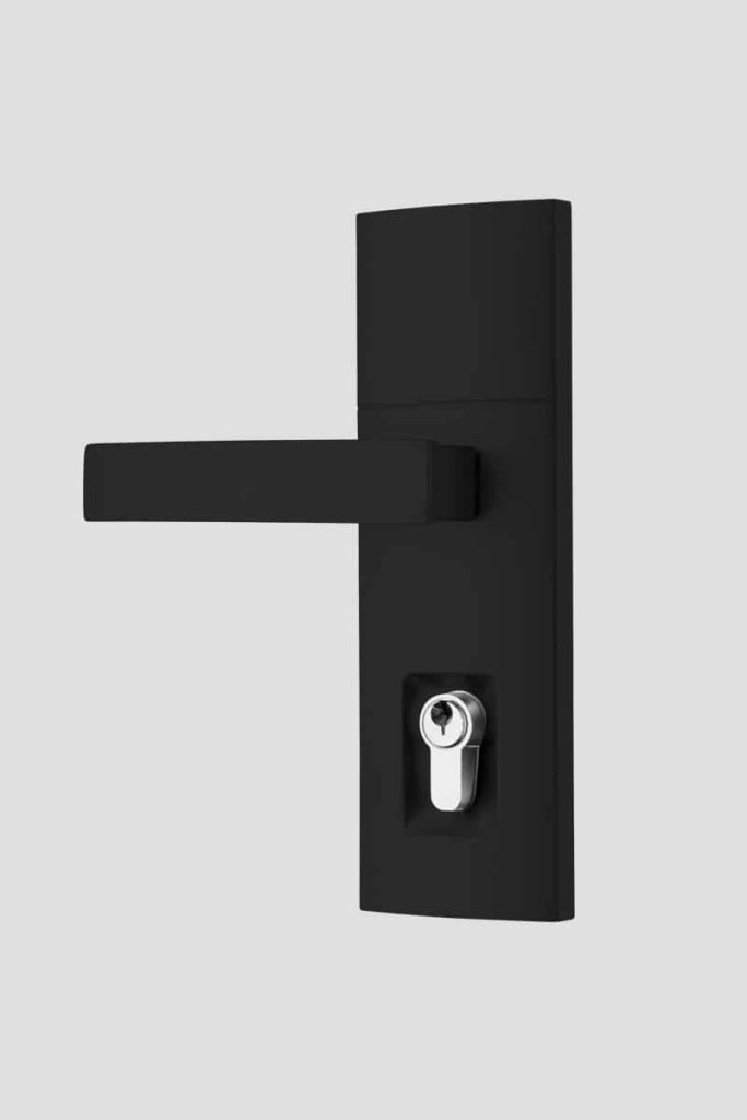 matt-black-handle