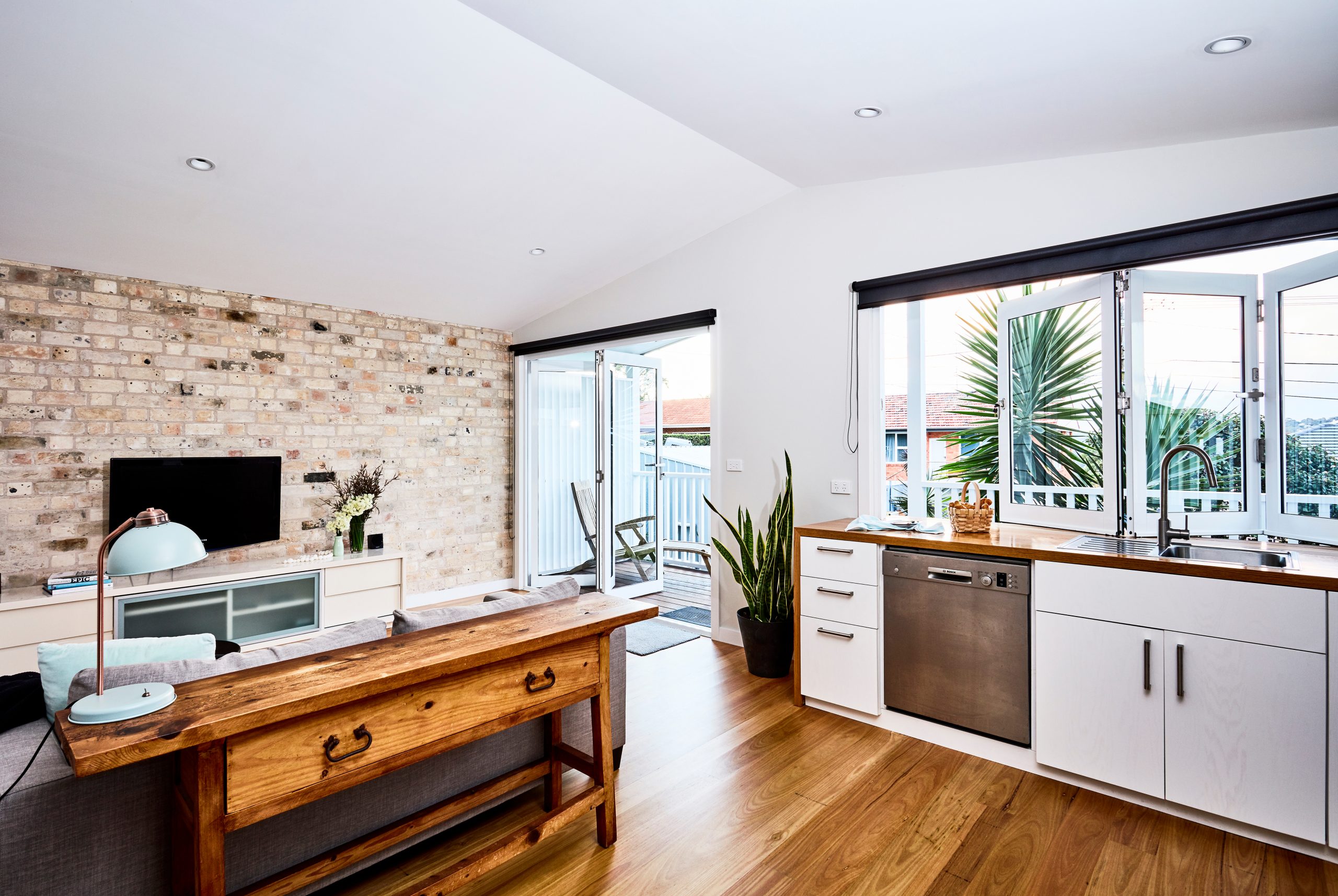 Bifold Aluminum Windows in Perth